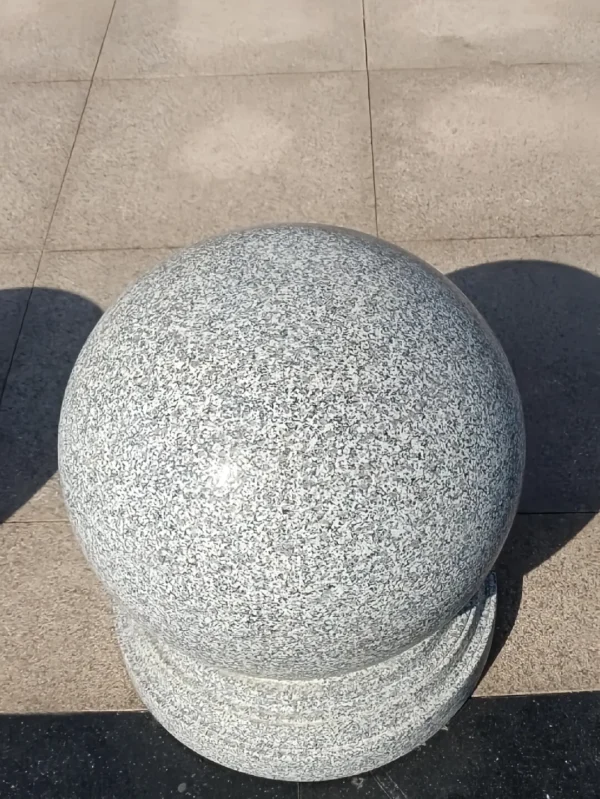 花岗岩圆球1 Granite Sphere